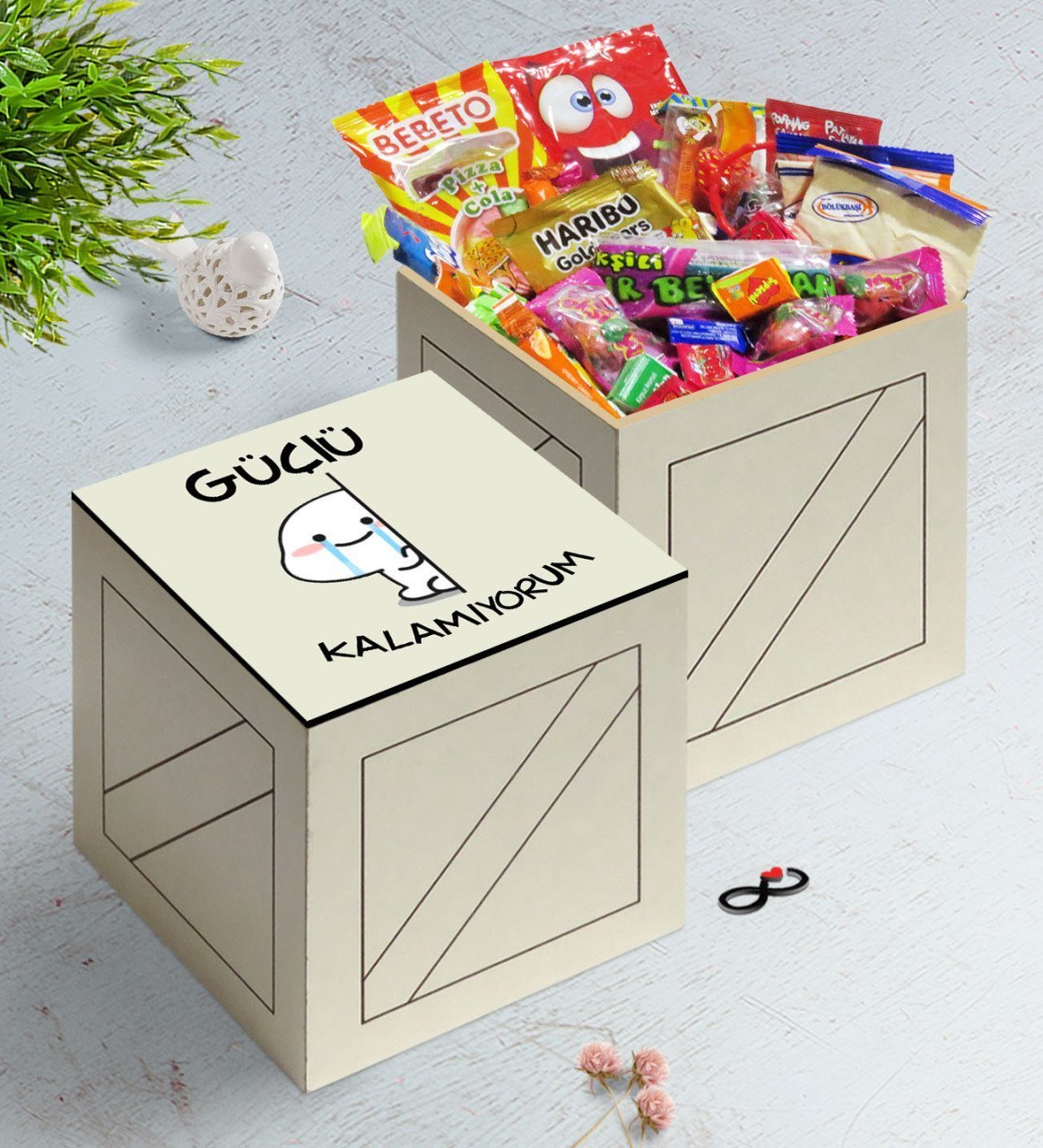 Bk Gift Güçlü Kalamıyorum Tasarımlı Ahşap Kutuda Nostaljik Lezzetler Hediye Seti