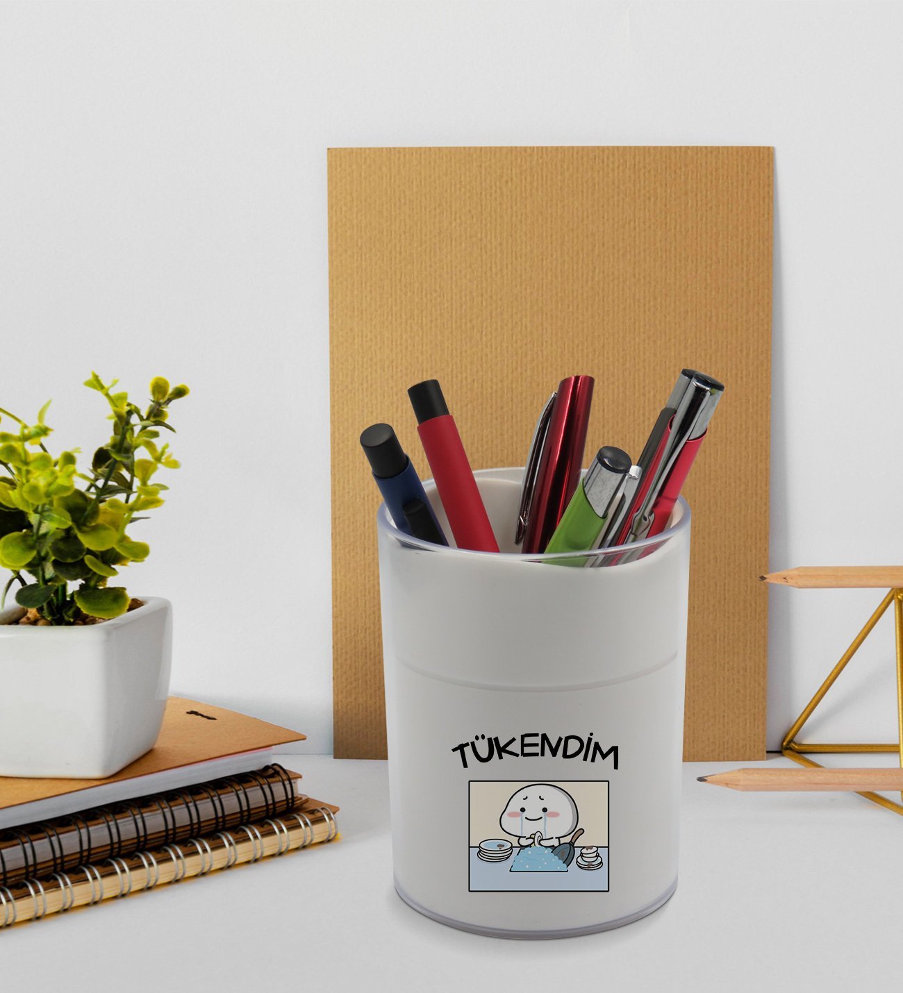 BK Gift Tükendim Tasarımlı Beyaz Akrilik Kalemlik - Model 1 BK Gift Tükendim Tasarımlı Beyaz Akrilik Kalemlik - Model 1