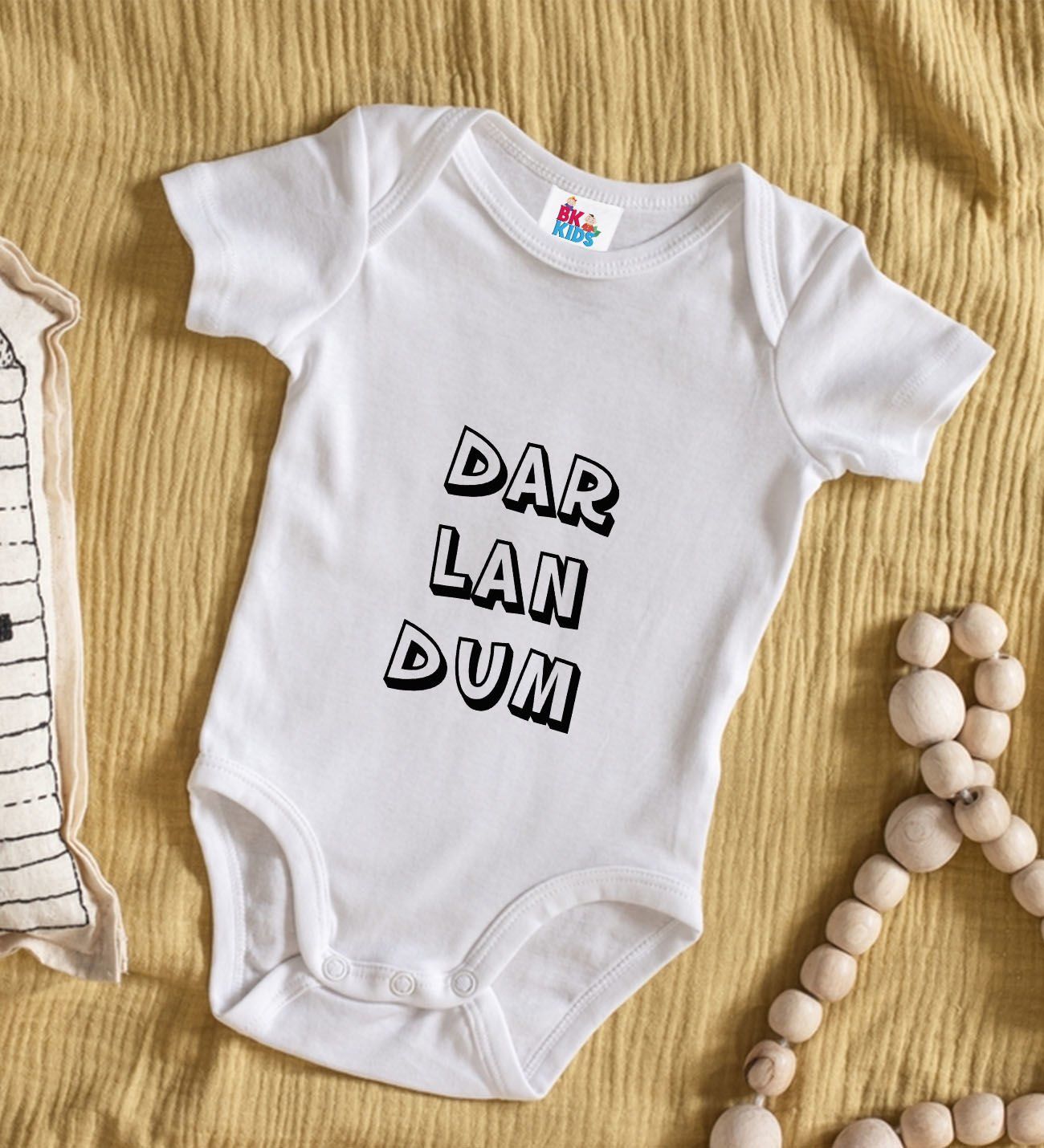 BK Kids Darlandum Tasarımlı Beyaz Bebek Body Zıbın-2 BK Kids Darlandum Tasarımlı Beyaz Bebek Body Zıbın-2